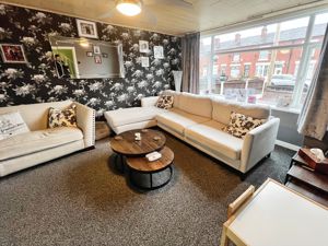 Lounge- click for photo gallery